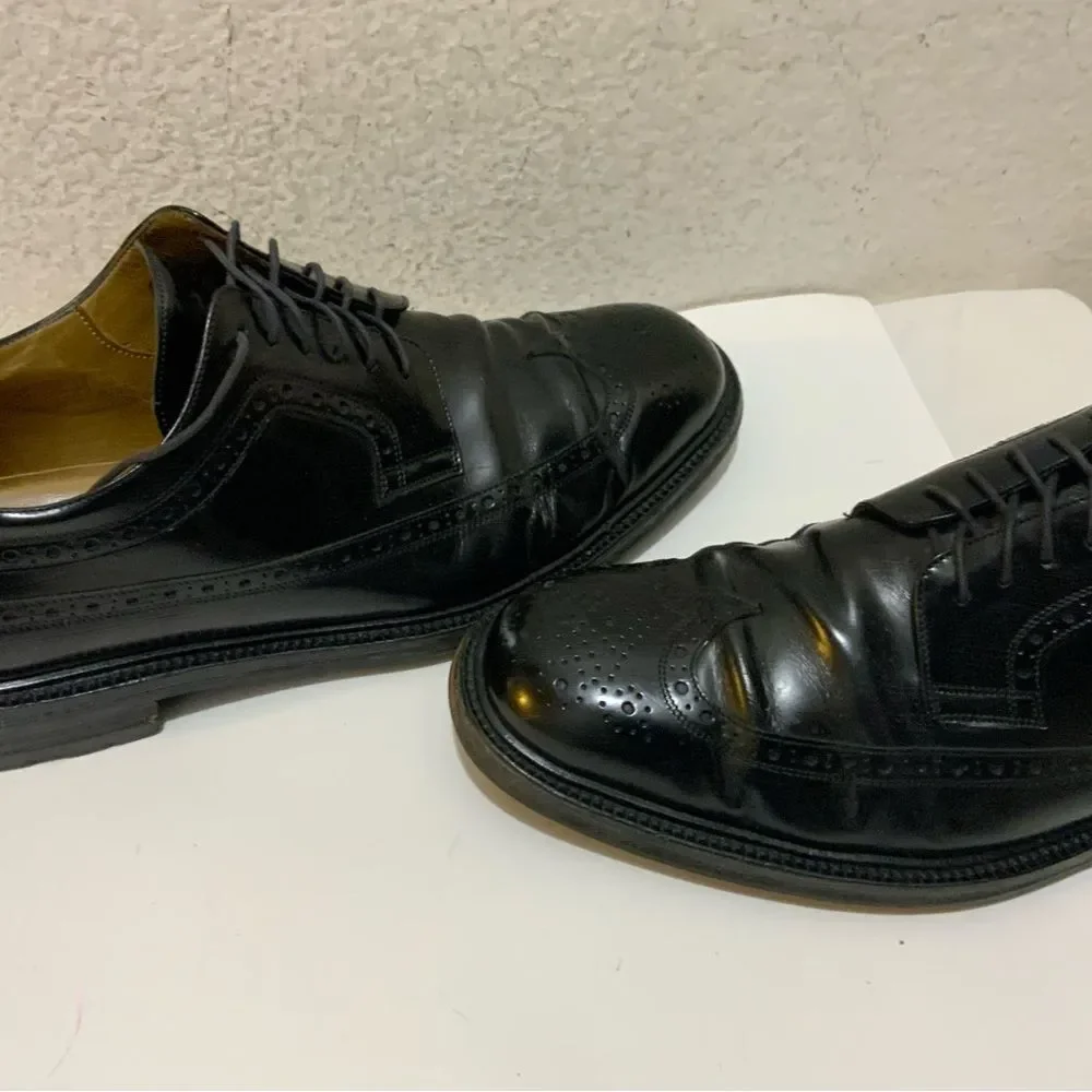 Cole Haan C00704 Men's 11.5 M Vibram Soles wingtip Leather crafted in Italy